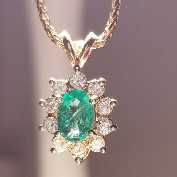 Emerald Halo Necklace w/Certificate - Picture 2 of 8